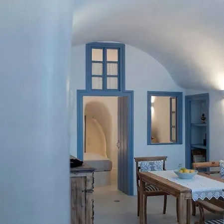 Hotel Olyra Traditional Cave